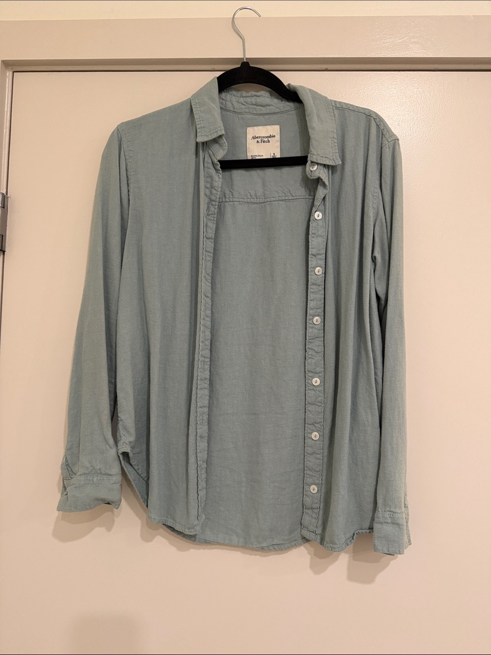 Abercrombie & Fitch womens Button-Down Shirt